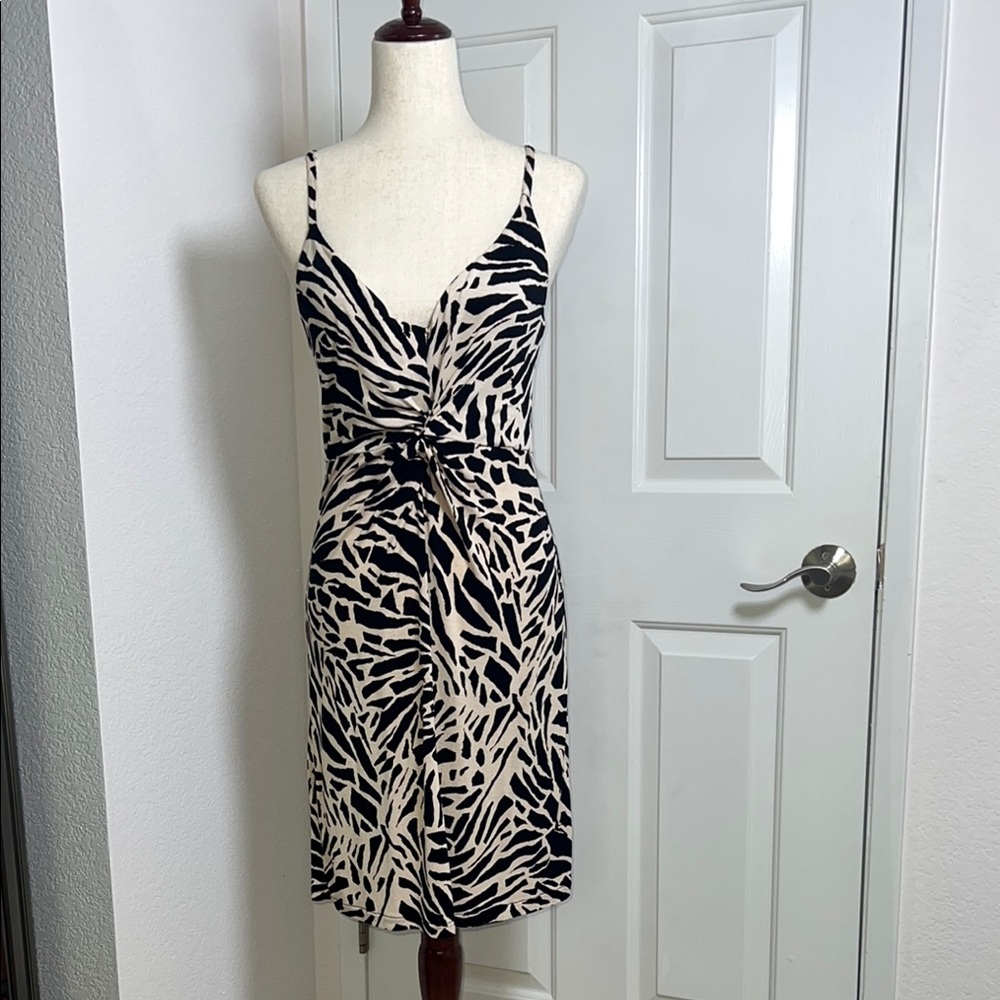 H&M  zebra Black‎ and White Midi Sundress with Spaghetti Straps Size Medium